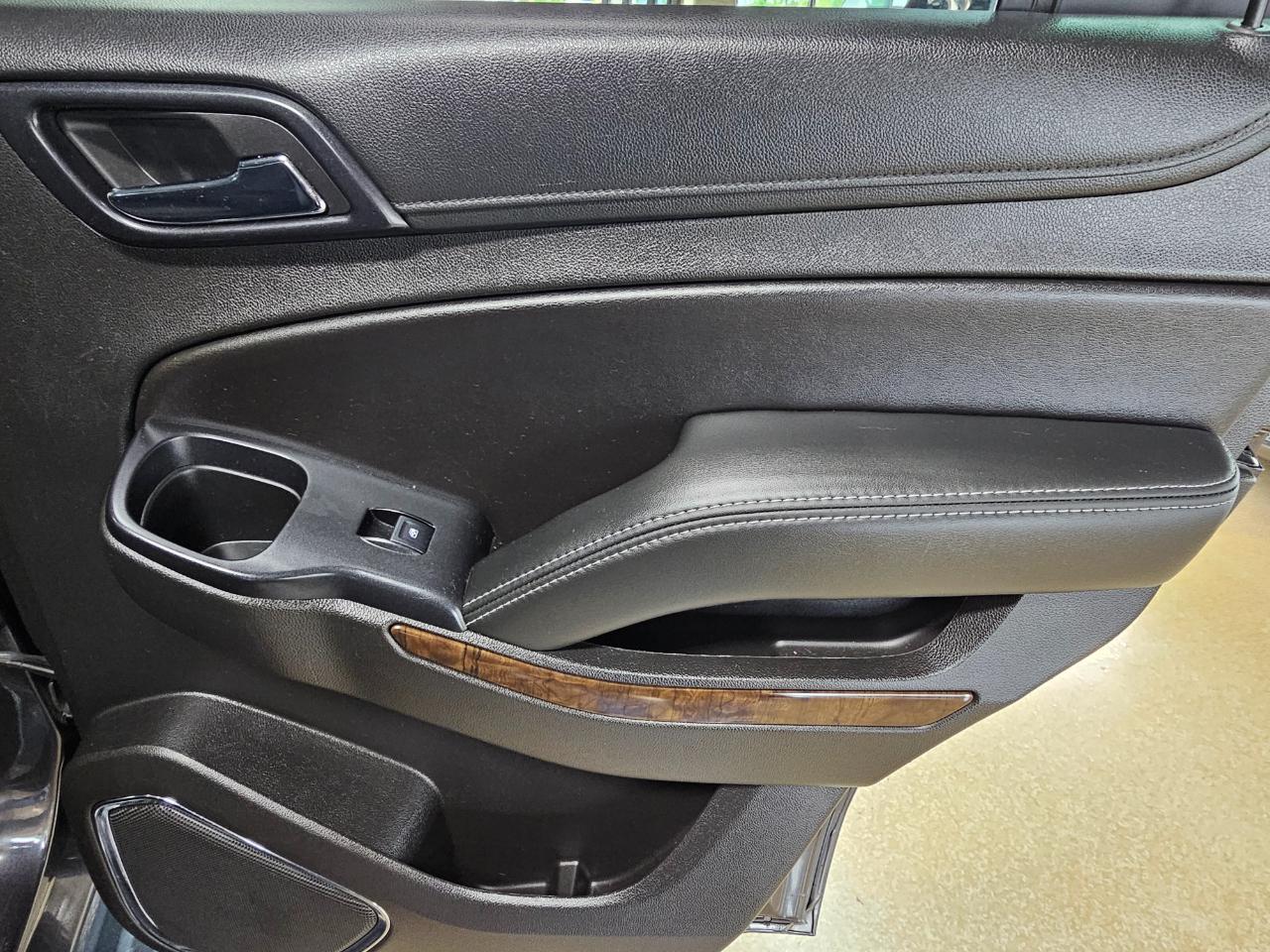 Chevrolet Tahoe 4WD 4dr LS 2018