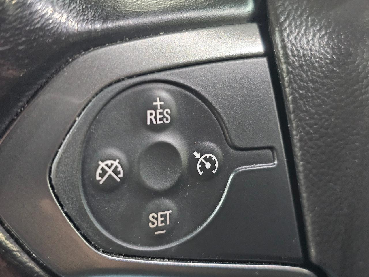 Chevrolet Tahoe 4WD 4dr LS 2018