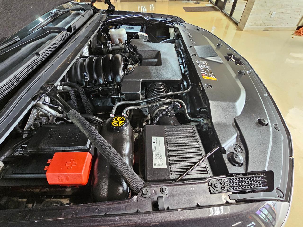 Chevrolet Tahoe 4WD 4dr LS 2018