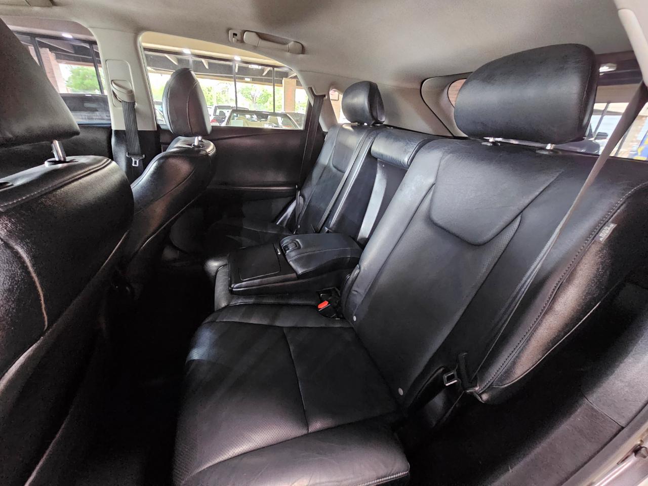 Lexus RX 350 FWD 4dr 2015