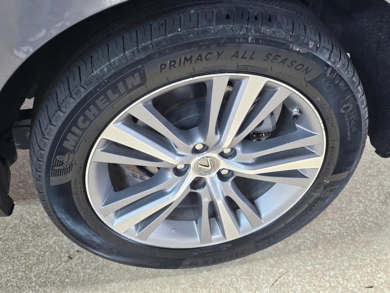 Lexus RX 350 FWD 4dr 2015