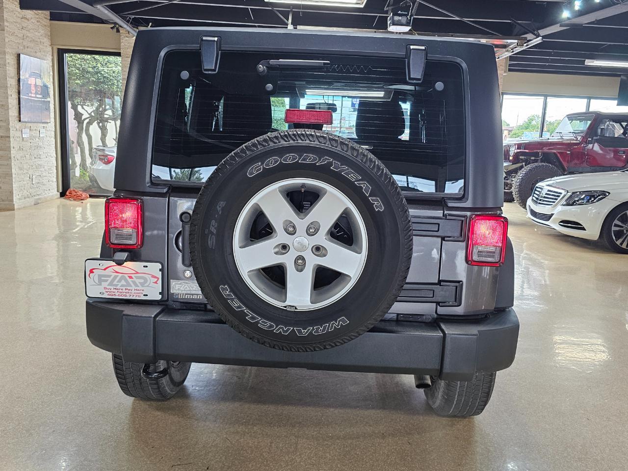 Jeep Wrangler 4WD 2dr Sport 2016