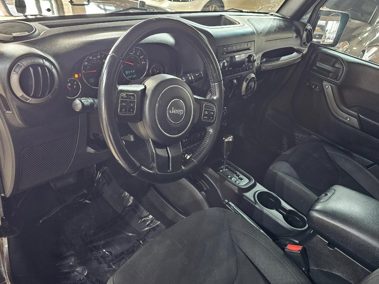 Jeep Wrangler 4WD 2dr Sport 2016