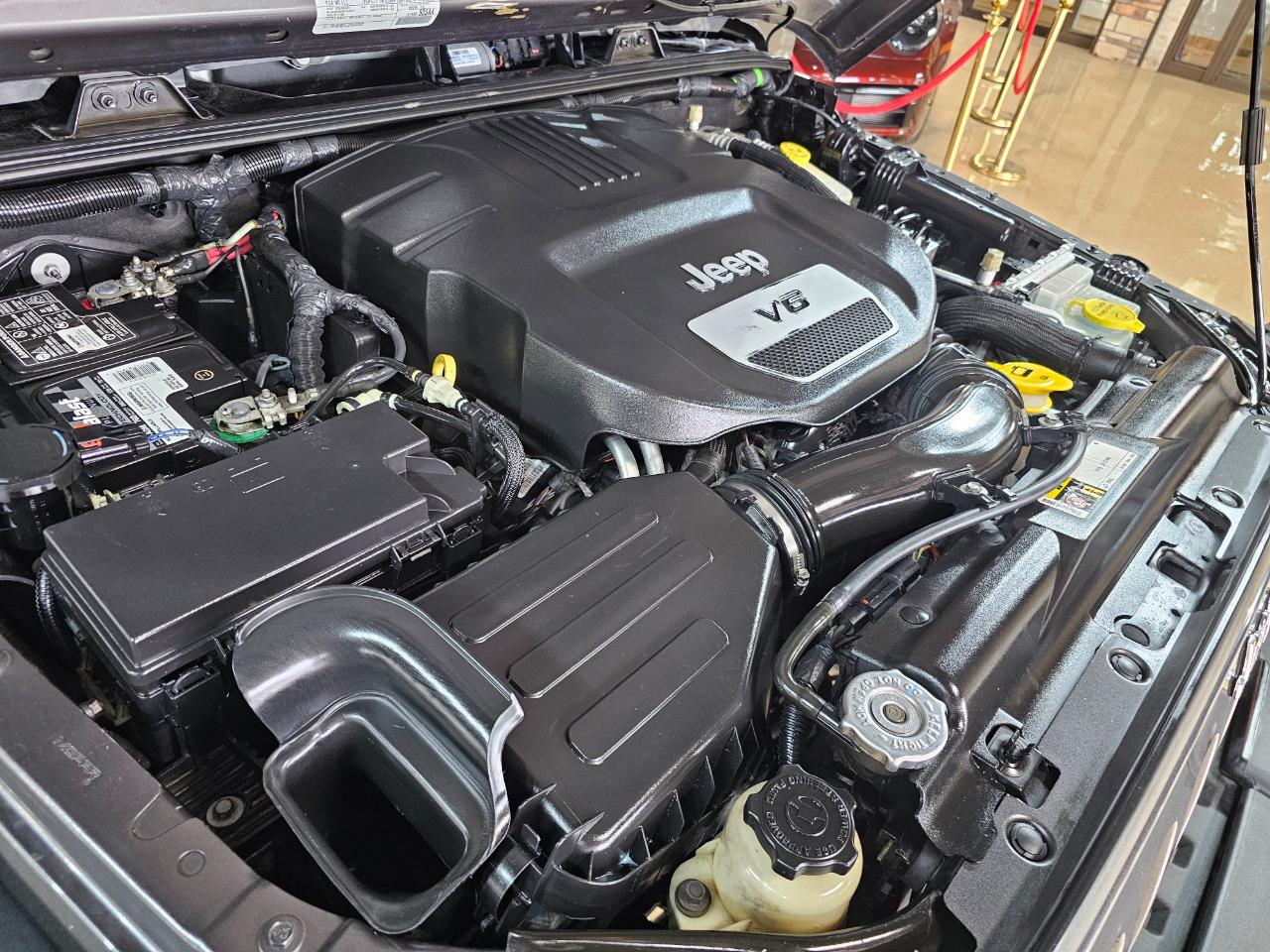 Jeep Wrangler 4WD 2dr Sport 2016