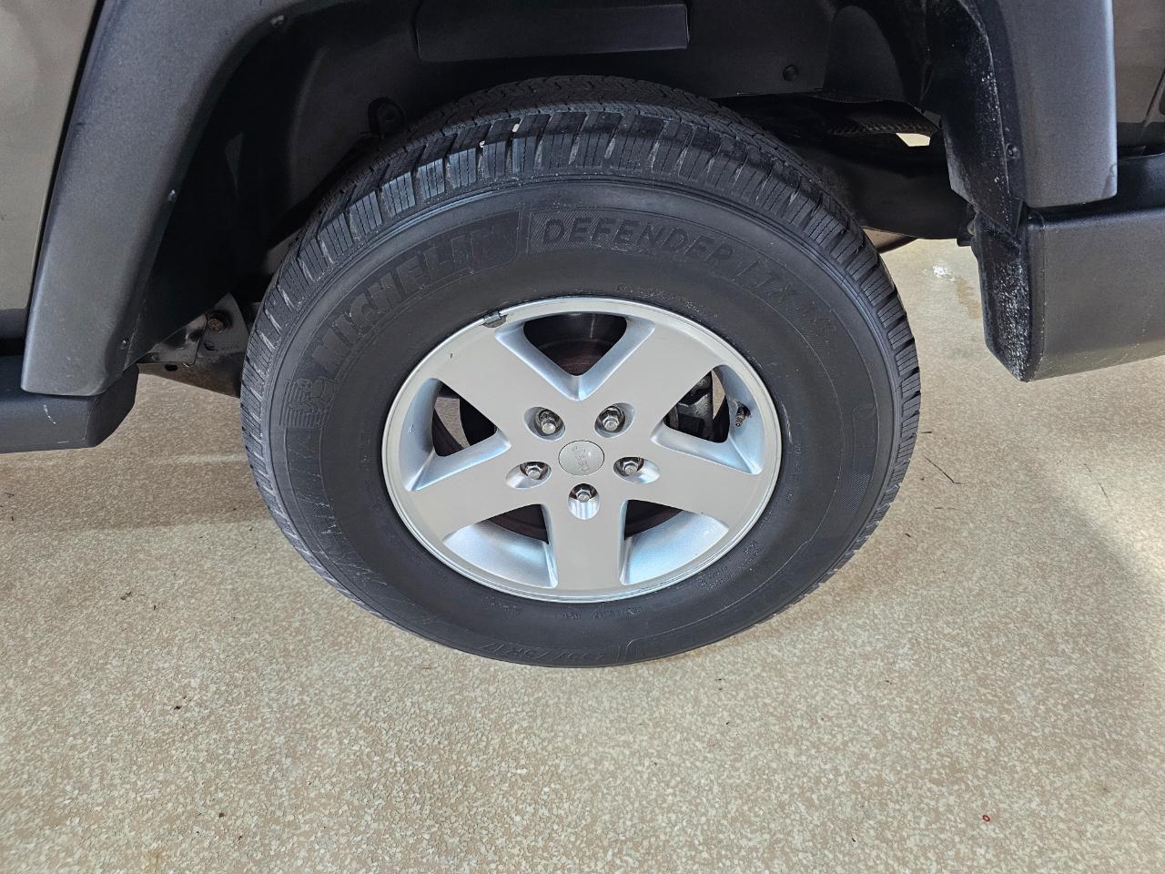 Jeep Wrangler 4WD 2dr Sport 2016