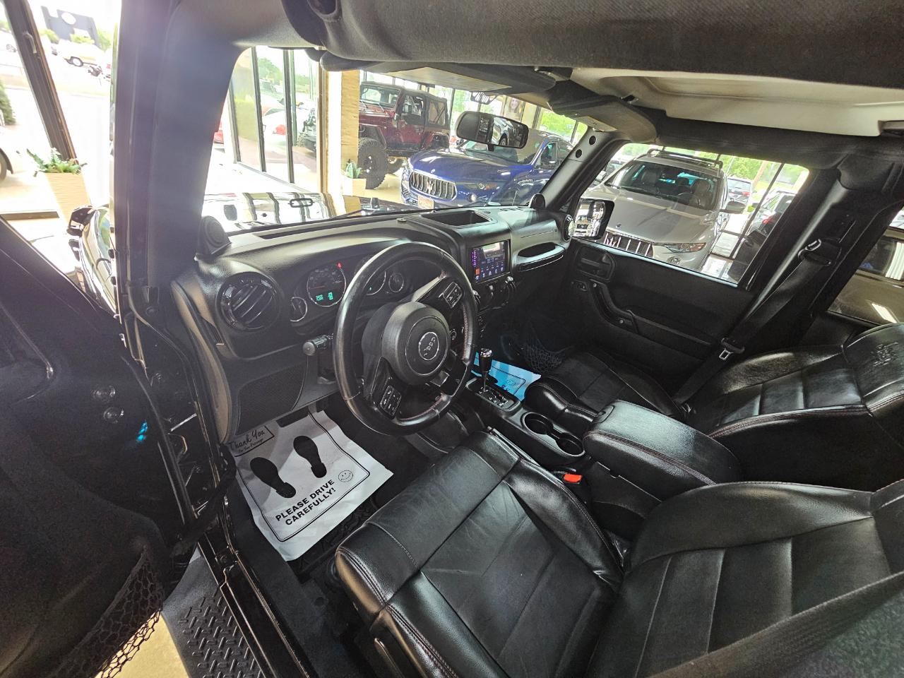 Jeep Wrangler Unlimited 4WD 4dr Altitude 2012