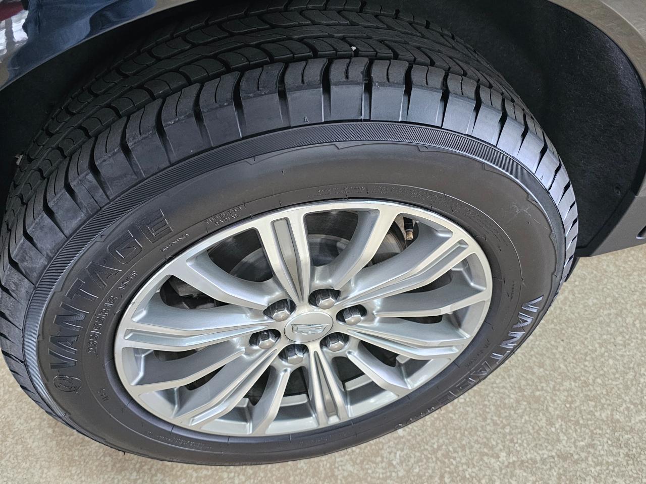 Cadillac XT5 AWD 4dr Luxury 2019