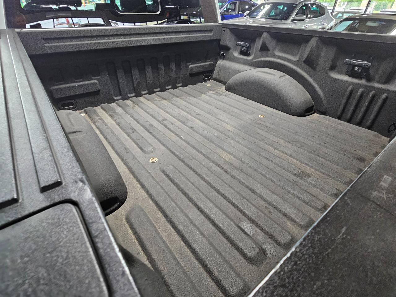 Ford F-150 2WD SuperCrew 157" XL 2016