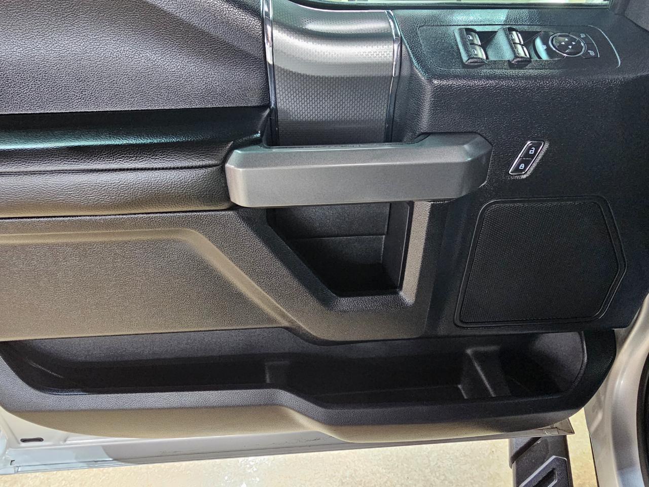 Ford F-150 2WD SuperCrew 157" XL 2016