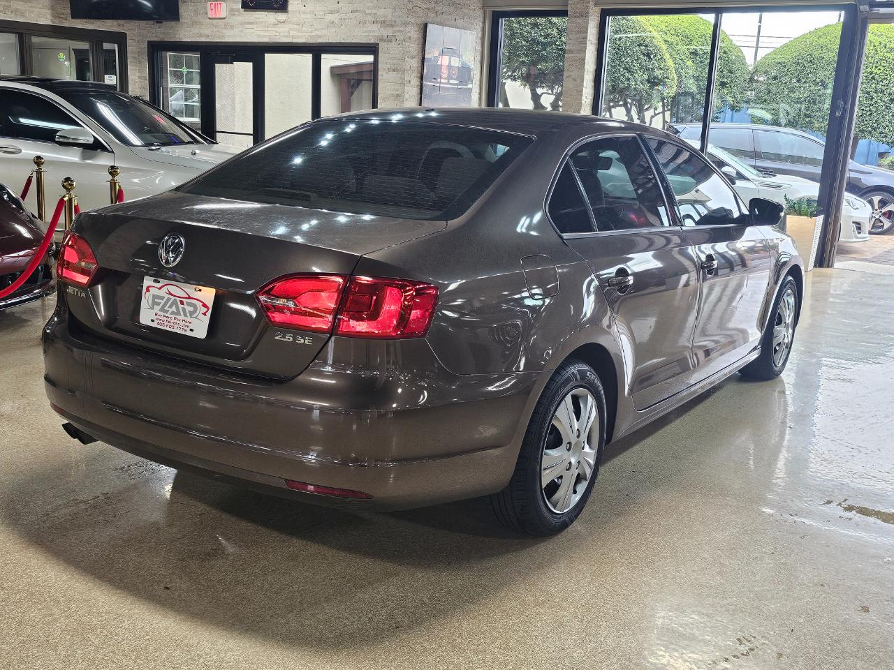 Volkswagen Jetta Sedan 4dr Auto SE 2012