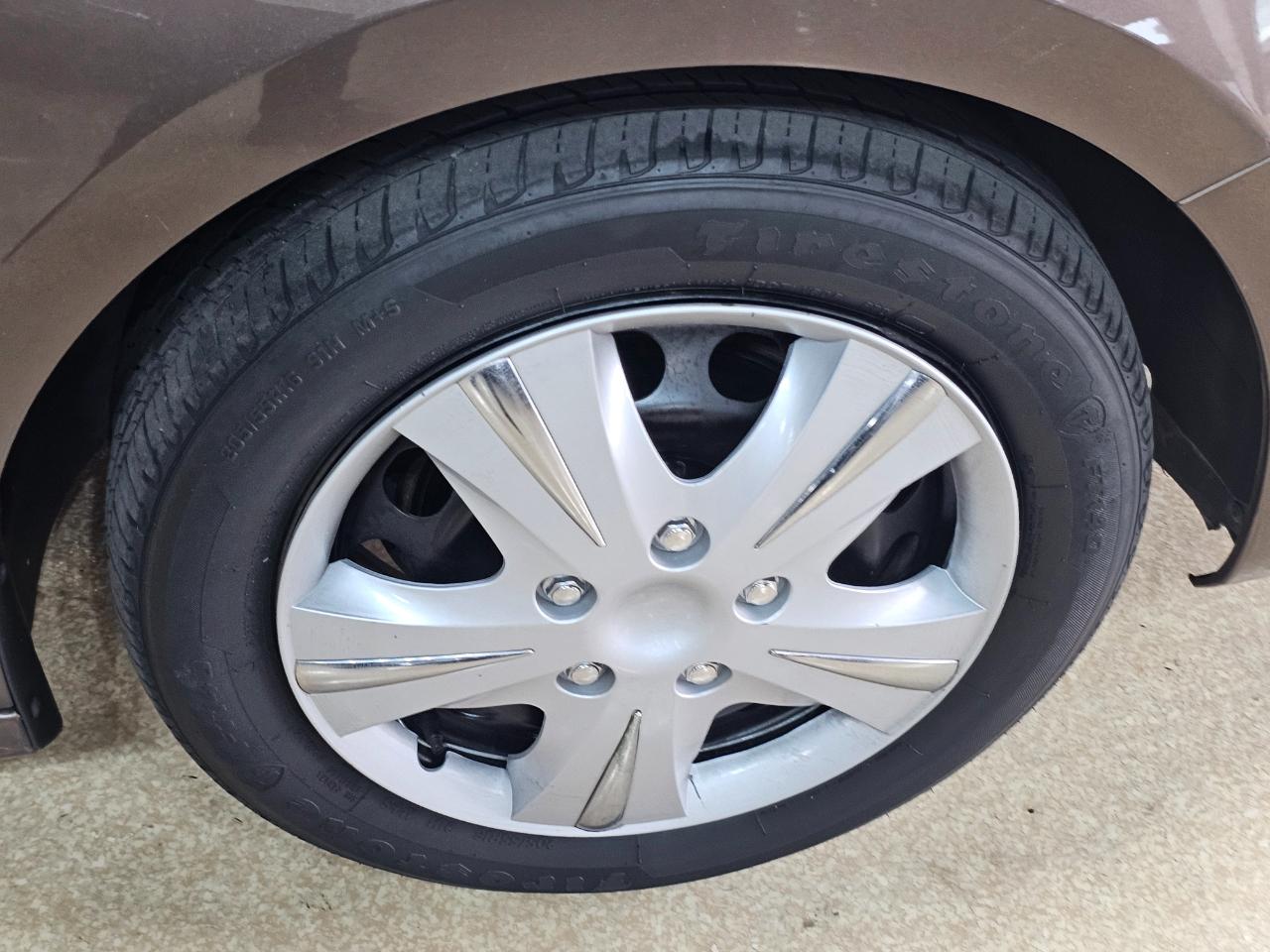 Volkswagen Jetta Sedan 4dr Auto SE 2012