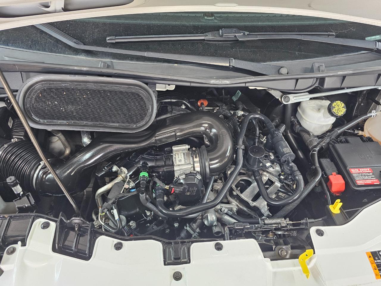 Ford Transit Cargo Van T-250 130" Low Rf 9070 GVWR RWD 2022