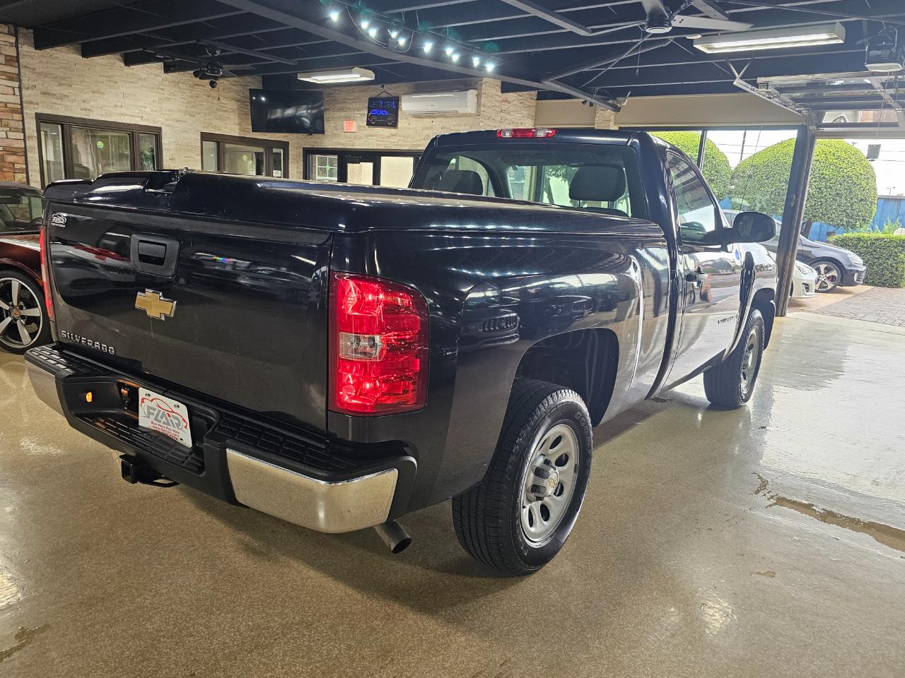 Chevrolet Silverado 1500 2WD Reg Cab 119.0" Work Truck 2008