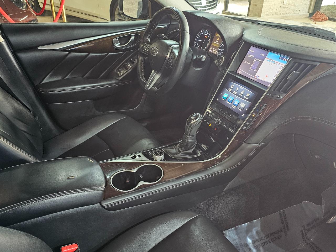 Infiniti Q50 3.0t LUXE RWD 2018