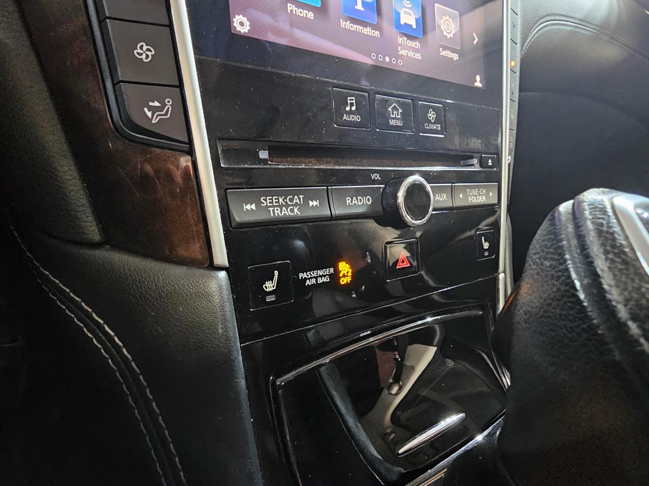 Infiniti Q50 3.0t LUXE RWD 2018