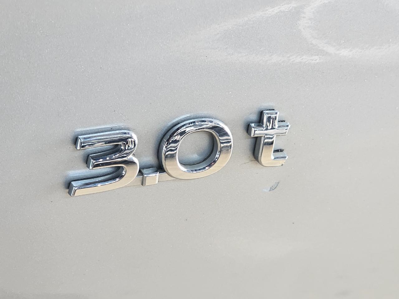 Infiniti Q50 3.0t LUXE RWD 2018