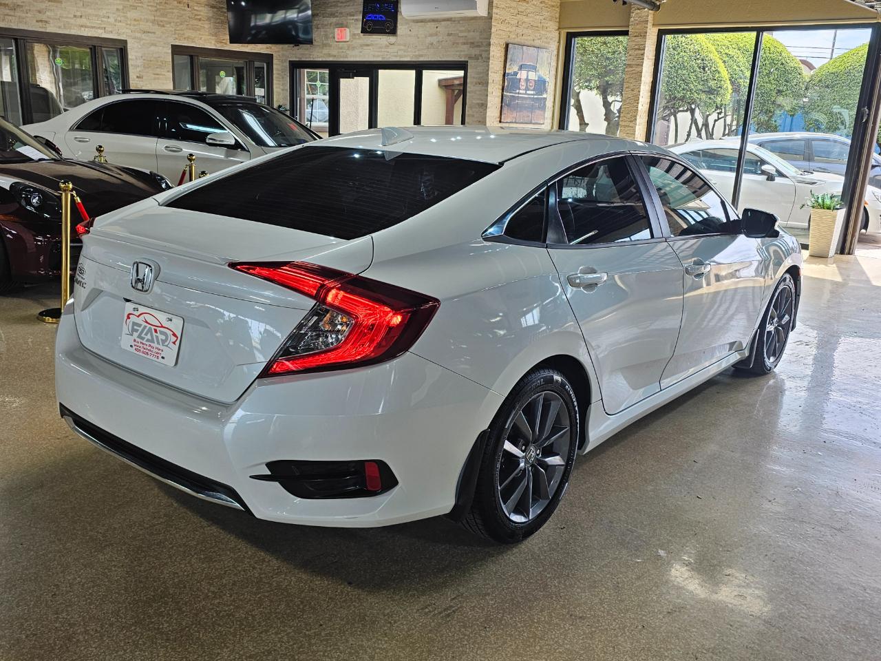 Honda Civic Sedan EX-L CVT 2019