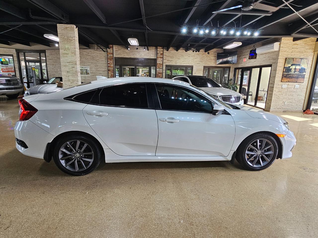 Honda Civic Sedan EX-L CVT 2019