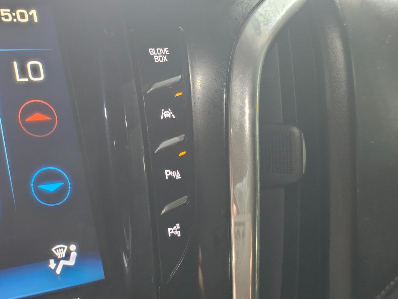 Cadillac Escalade 4WD 4dr Platinum 2017