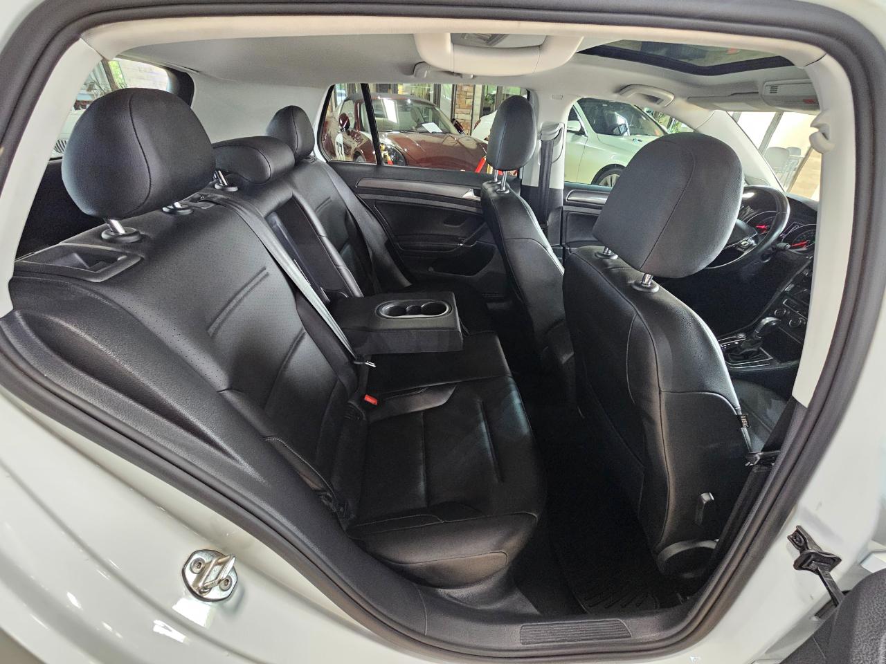 Volkswagen Golf 1.8T S Auto 2018