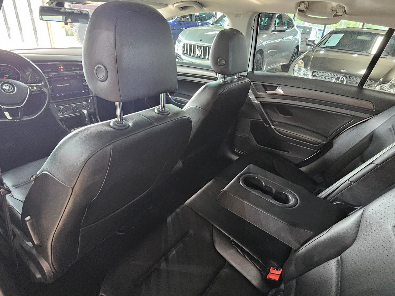 Volkswagen Golf 1.8T S Auto 2018