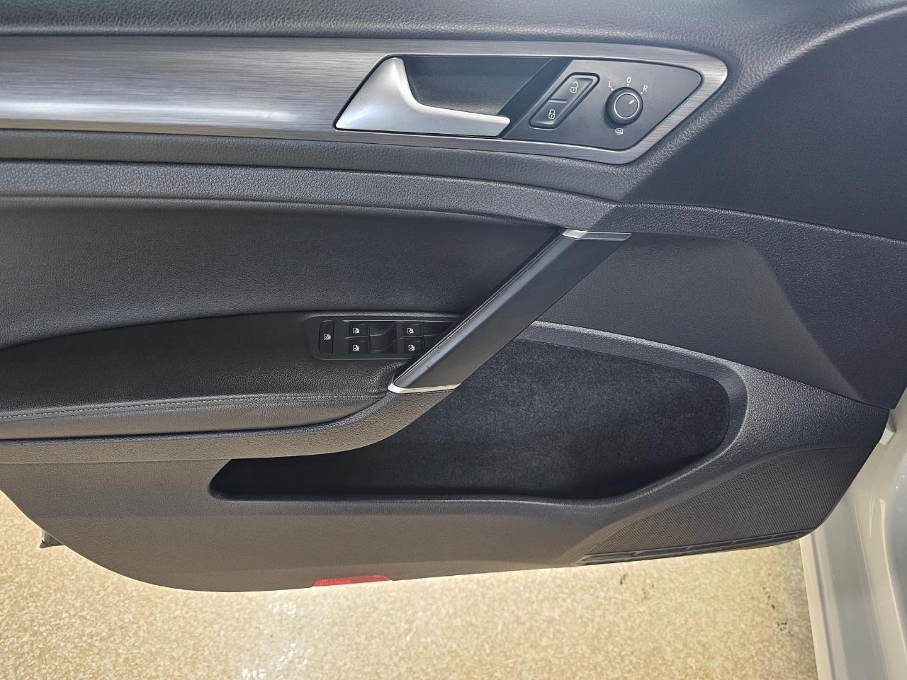 Volkswagen Golf 1.8T S Auto 2018