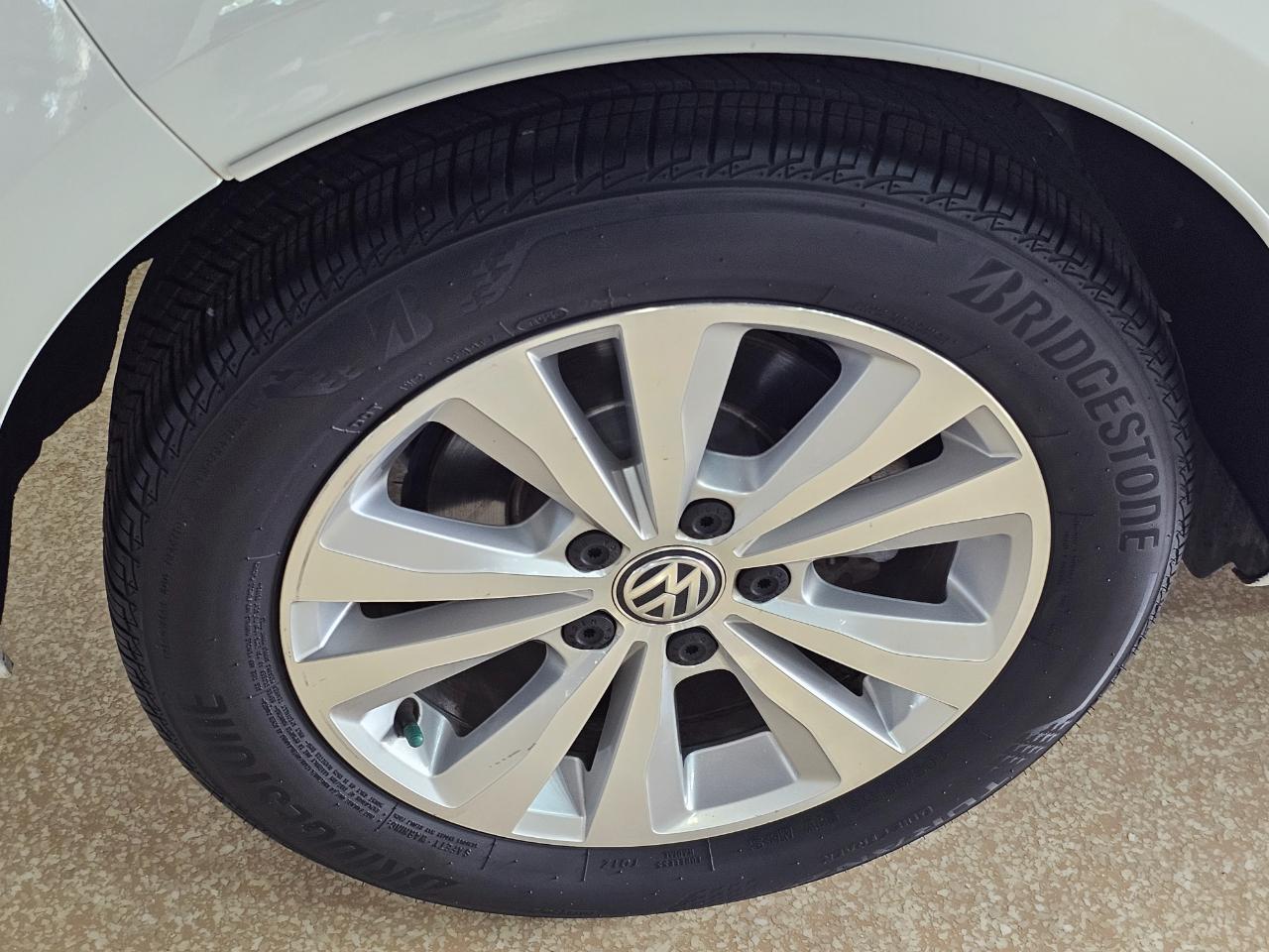 Volkswagen Golf 1.8T S Auto 2018