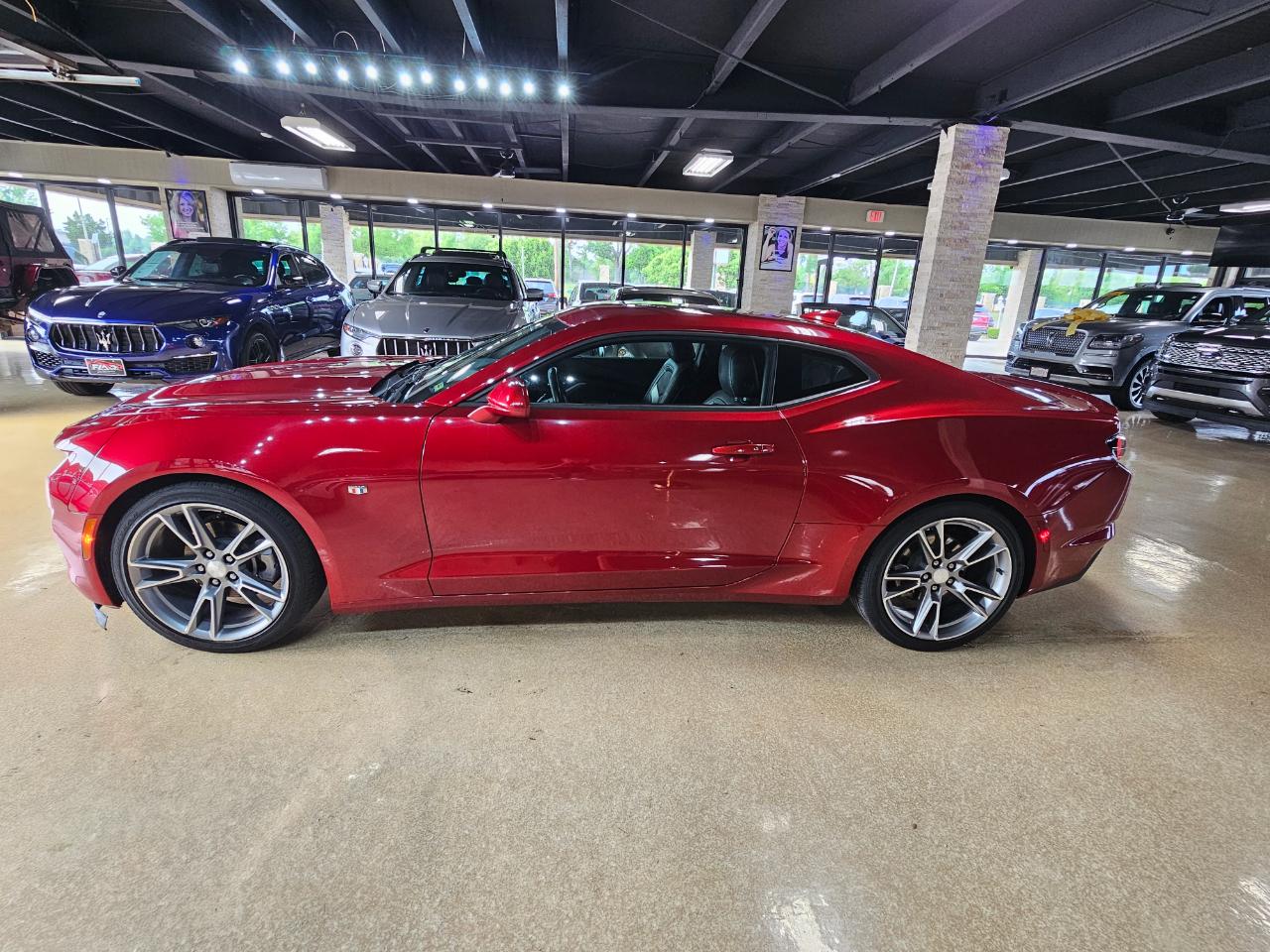 Chevrolet Camaro 2dr Cpe 2LT 2019