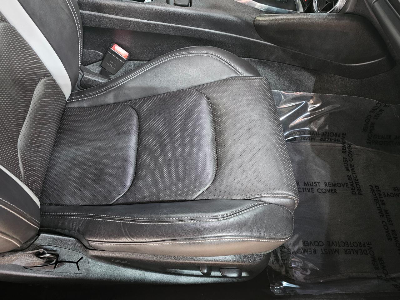 Chevrolet Camaro 2dr Cpe 2LT 2019