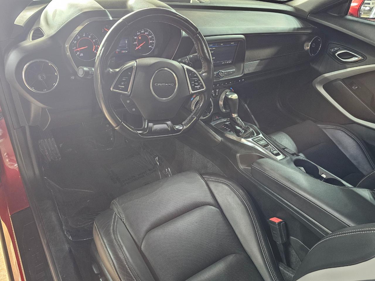 Chevrolet Camaro 2dr Cpe 2LT 2019