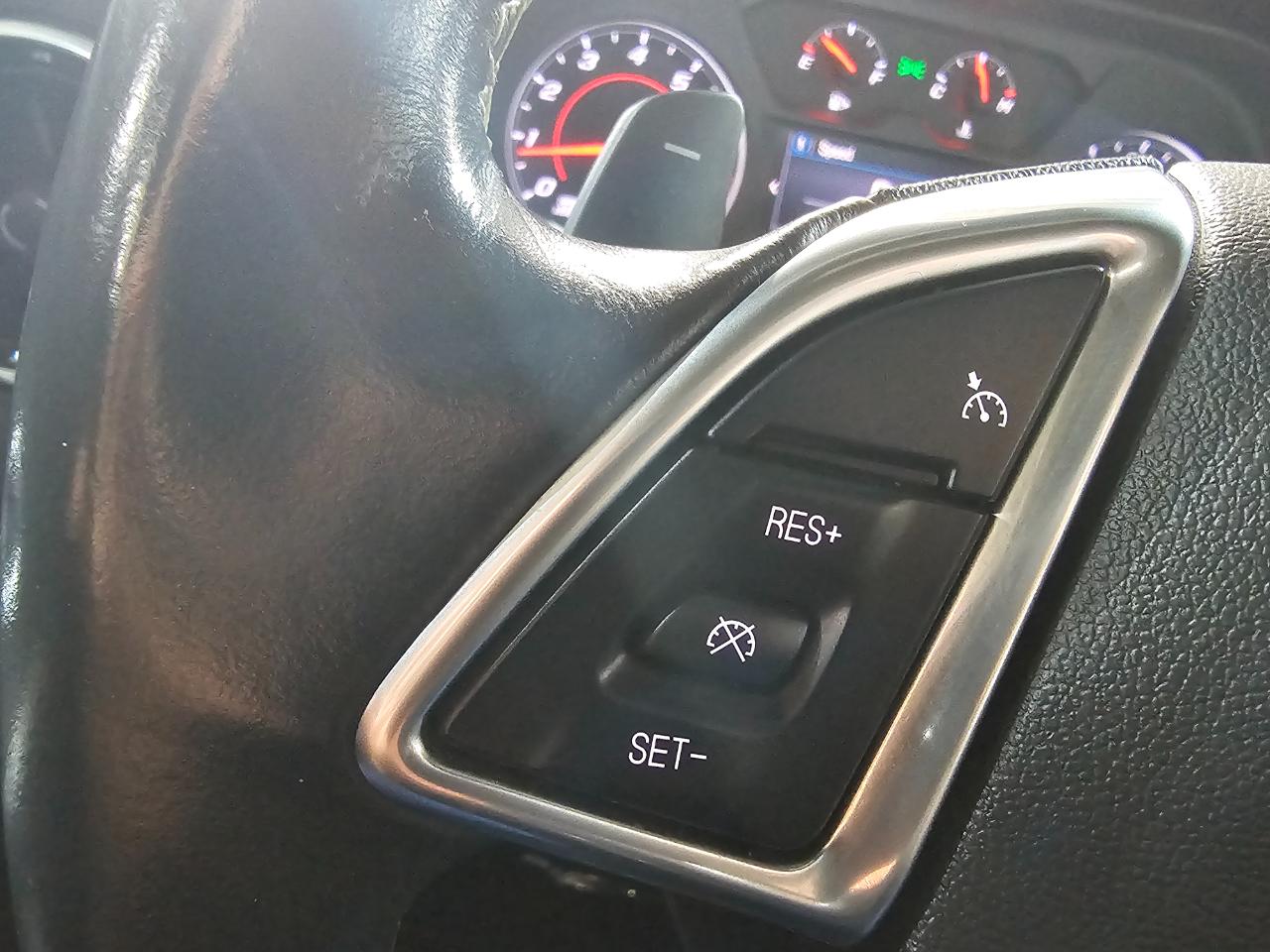 Chevrolet Camaro 2dr Cpe 2LT 2019