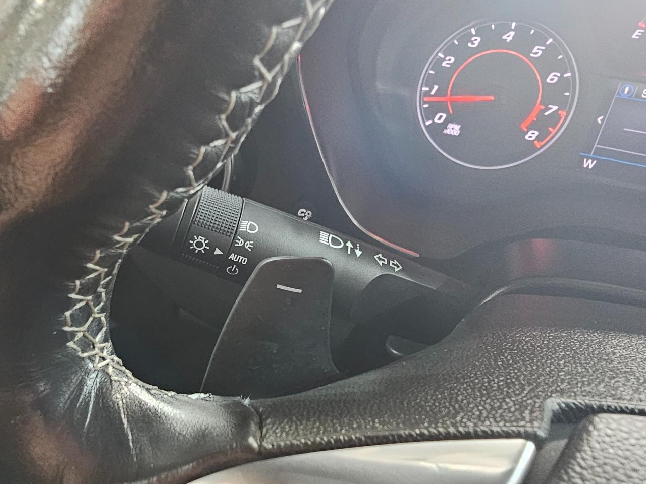 Chevrolet Camaro 2dr Cpe 2LT 2019