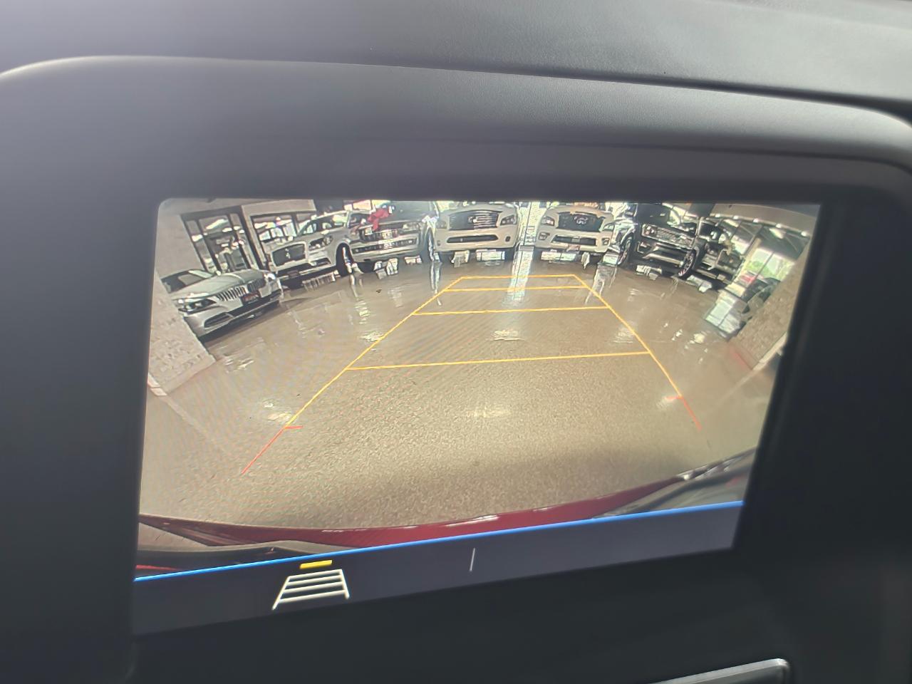 Chevrolet Camaro 2dr Cpe 2LT 2019