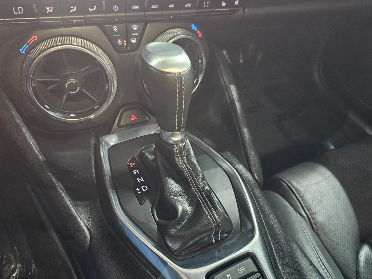 Chevrolet Camaro 2dr Cpe 2LT 2019