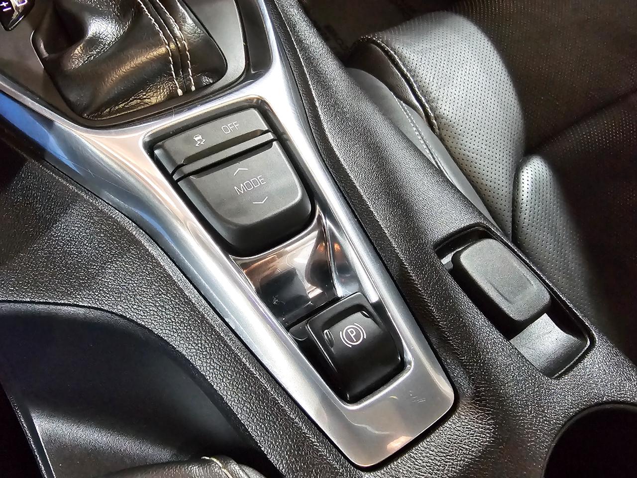 Chevrolet Camaro 2dr Cpe 2LT 2019