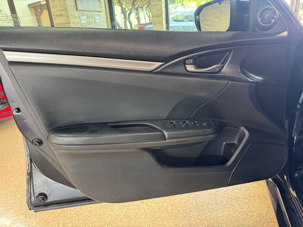 Honda Civic Hatchback Sport CVT 2021
