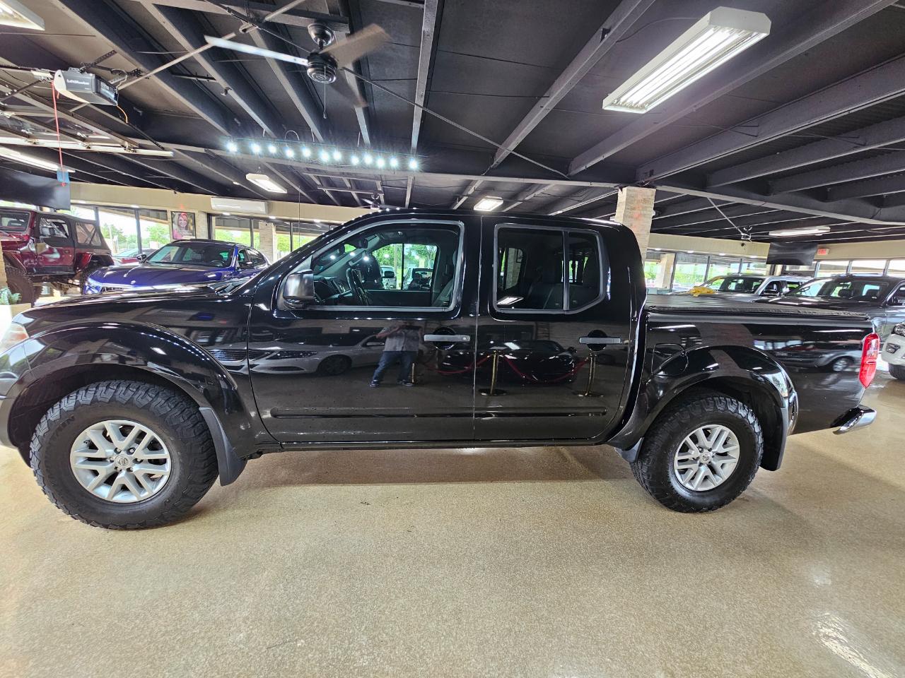 Nissan Frontier 4WD Crew Cab SWB Auto SV 2016