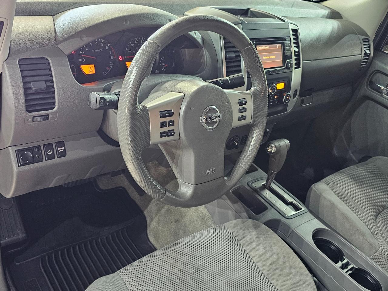Nissan Frontier 4WD Crew Cab SWB Auto SV 2016