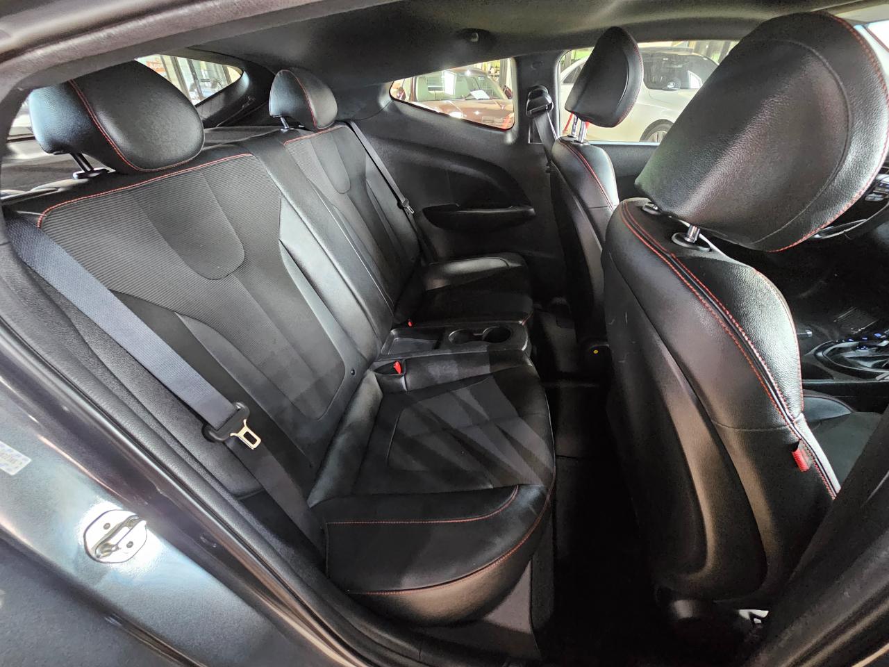 Hyundai Veloster 2.0 Premium Auto 2020
