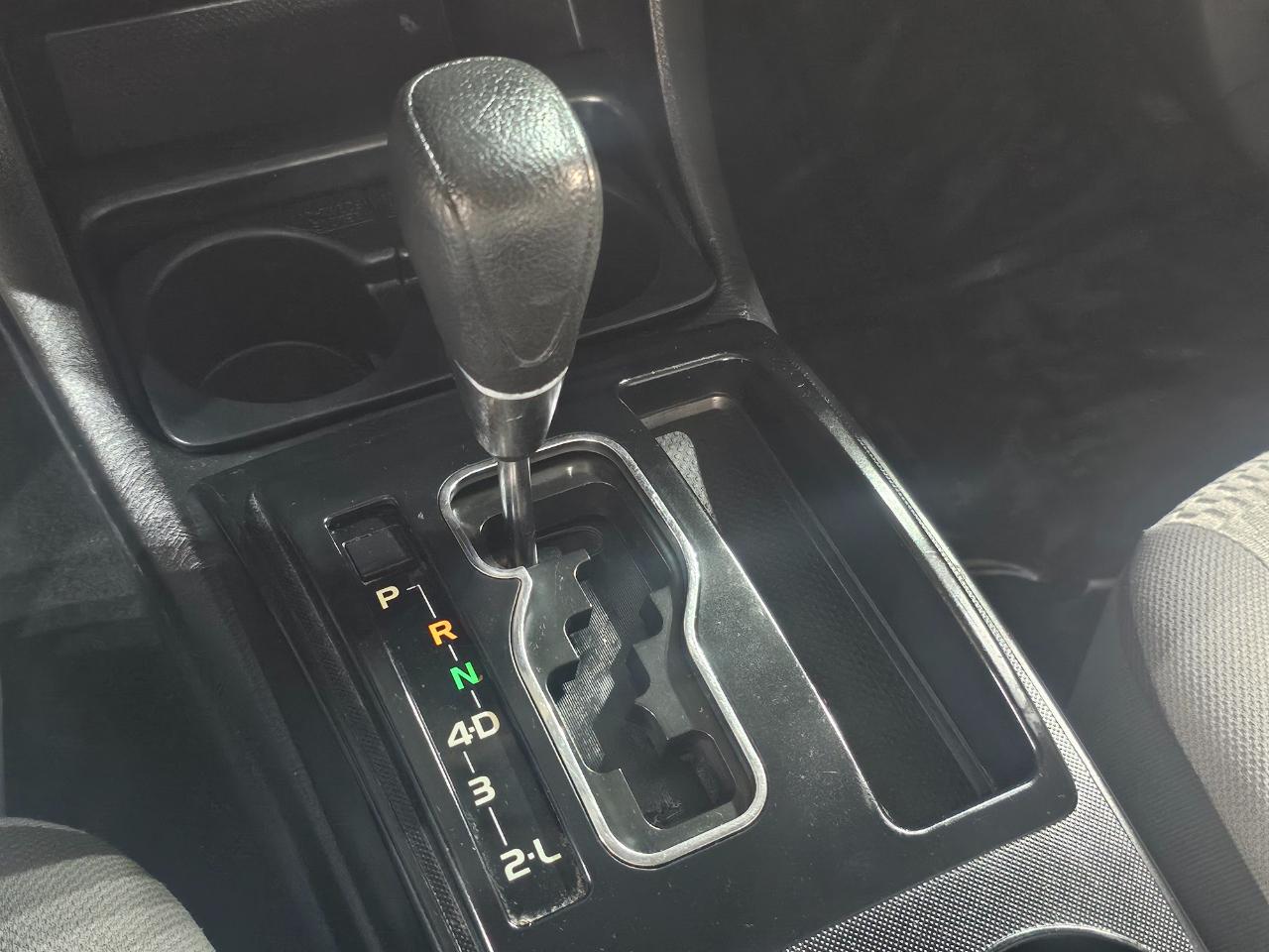 Toyota Tacoma 2WD Double Cab LB V6 AT PreRunner (Natl) 2015