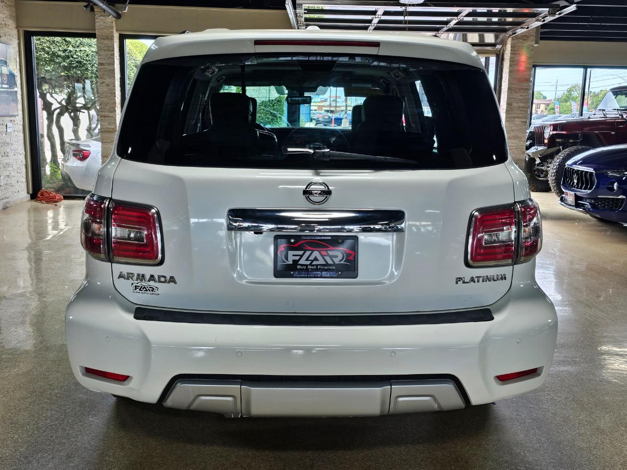Nissan Armada 4x2 Platinum 2018