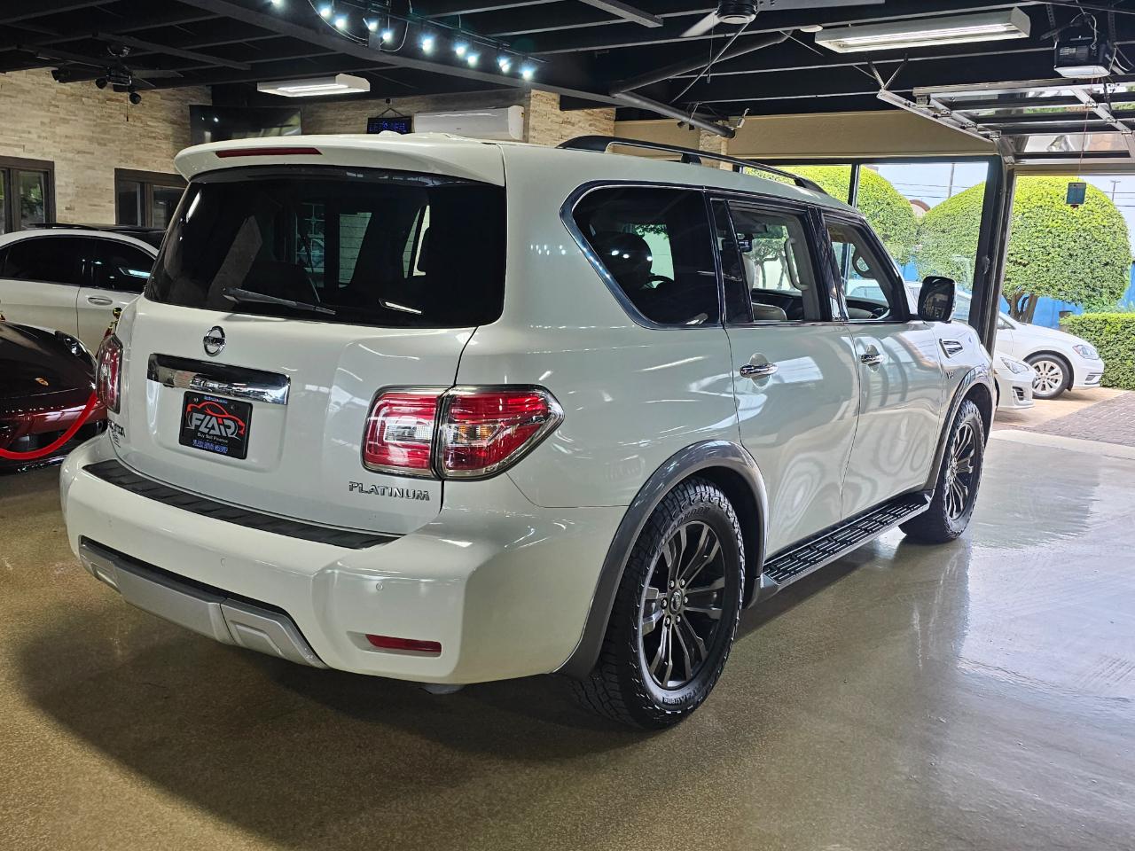 Nissan Armada 4x2 Platinum 2018
