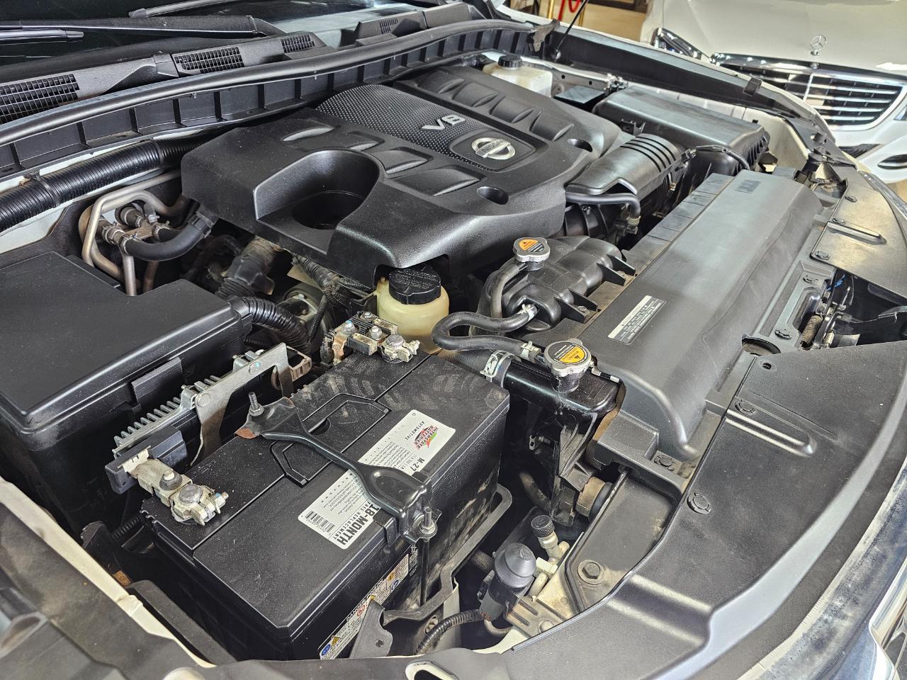 Nissan Armada 4x2 Platinum 2018