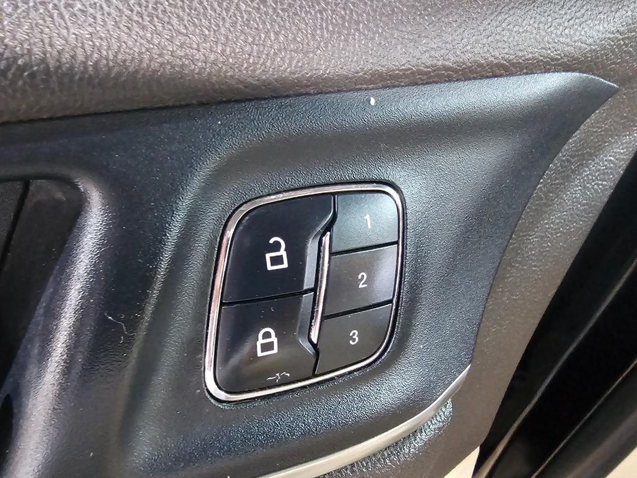 Lincoln MKC FWD 4dr 2015