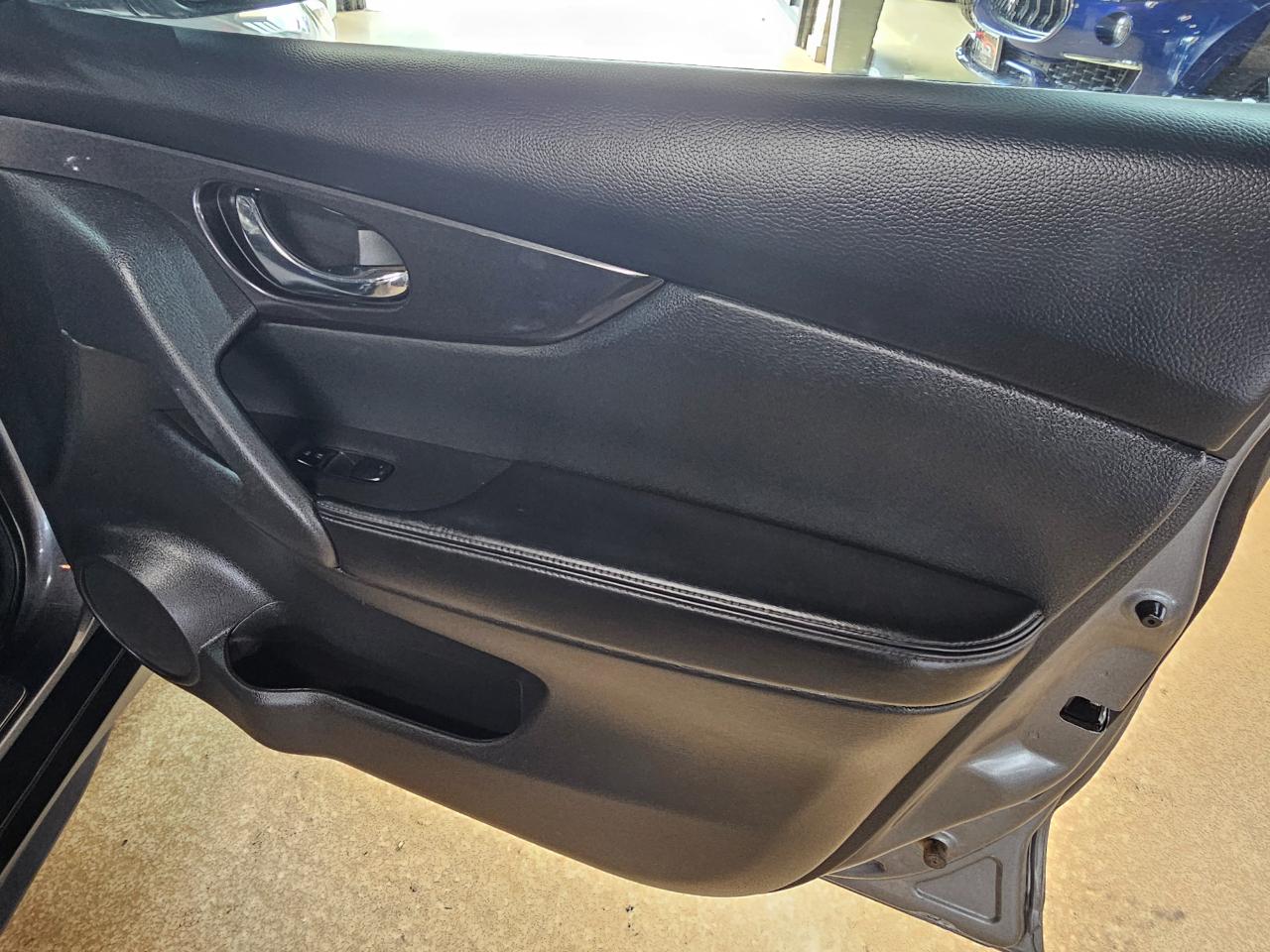 Nissan Rogue AWD SV 2018