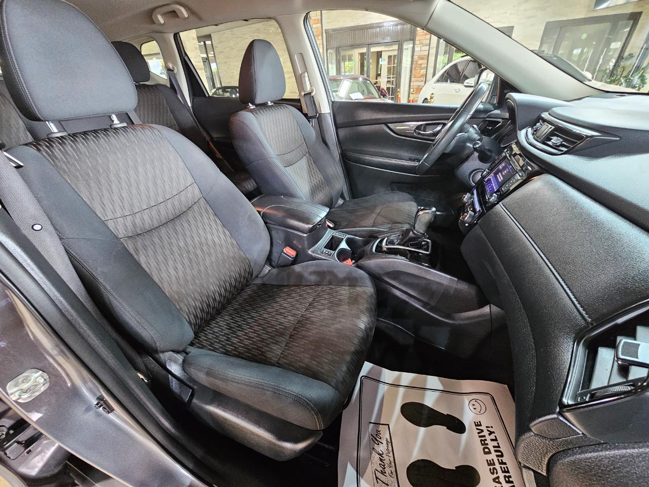 Nissan Rogue AWD SV 2018