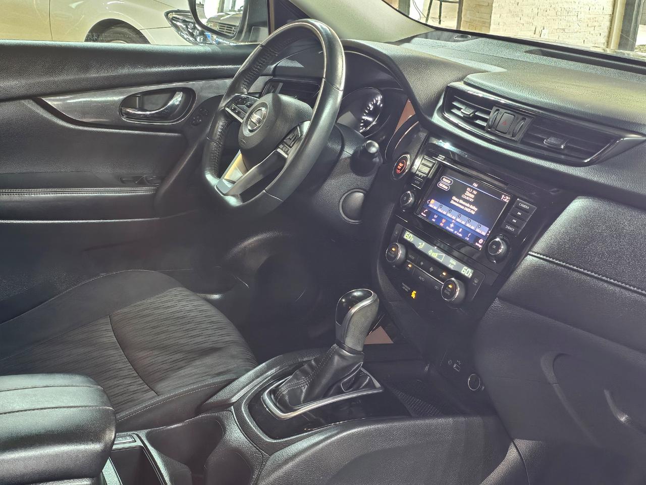 Nissan Rogue AWD SV 2018