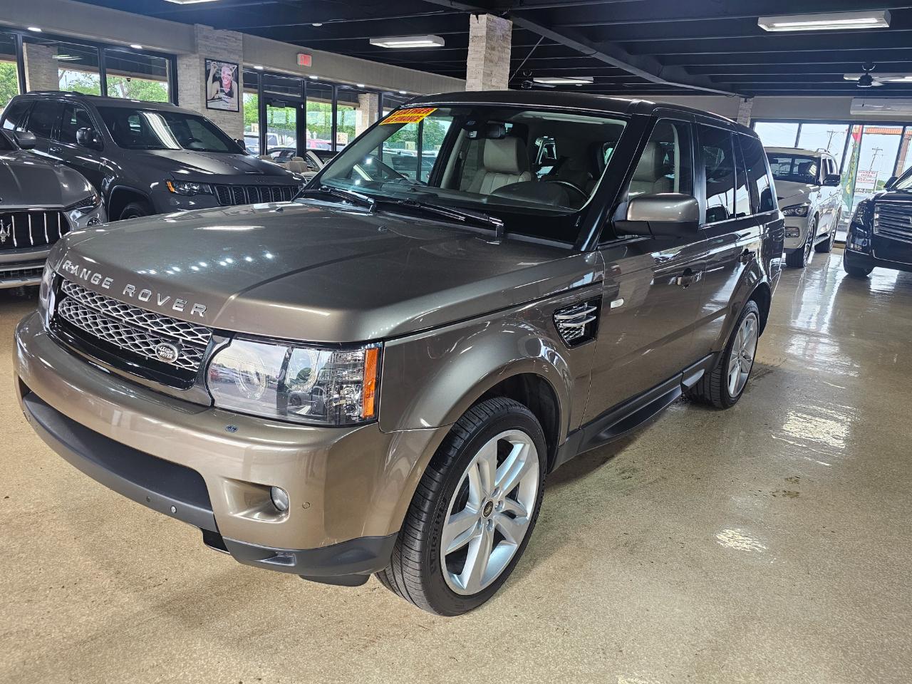 Land Rover Range Rover Sport 4WD 4dr HSE LUX 2013