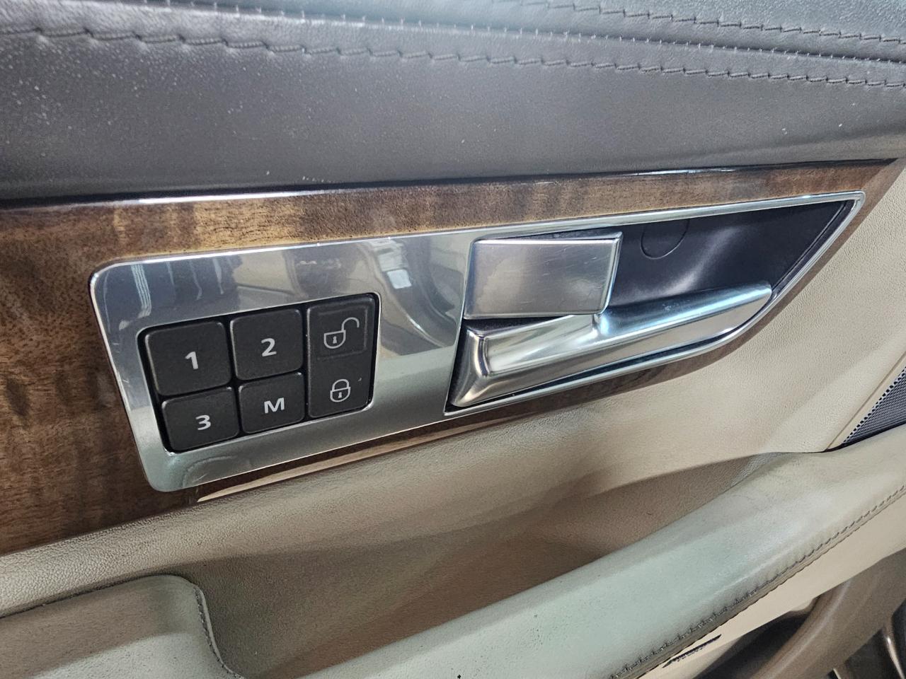 Land Rover Range Rover Sport 4WD 4dr HSE LUX 2013