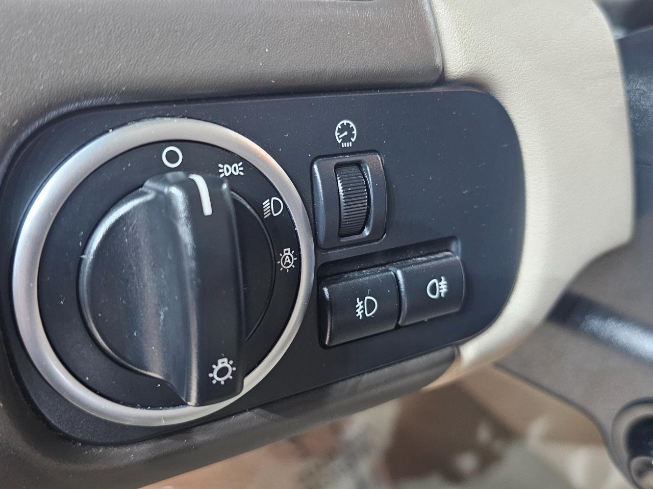 Land Rover Range Rover Sport 4WD 4dr HSE LUX 2013